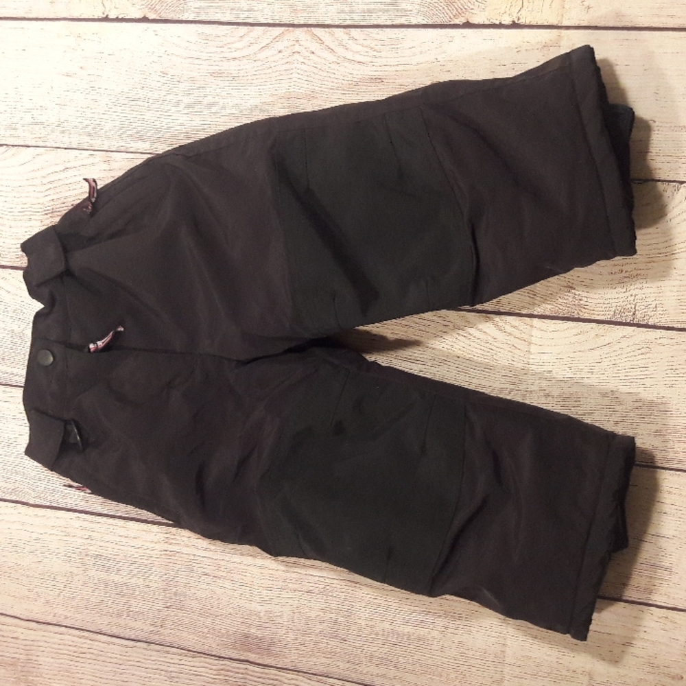 Amazon Essentials Boys snow pants.